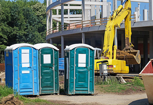 Portable Toilet Rental for Emergency Services in Mayflower Village, CA